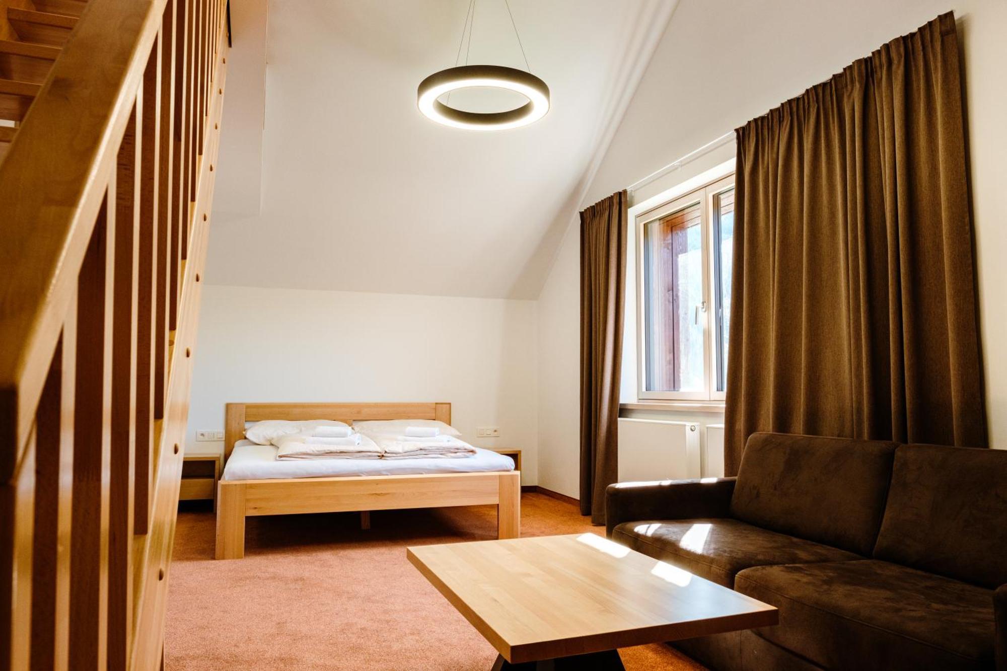Penzion A Restauracia Twin Jasna Demänovská Dolina Buitenkant foto